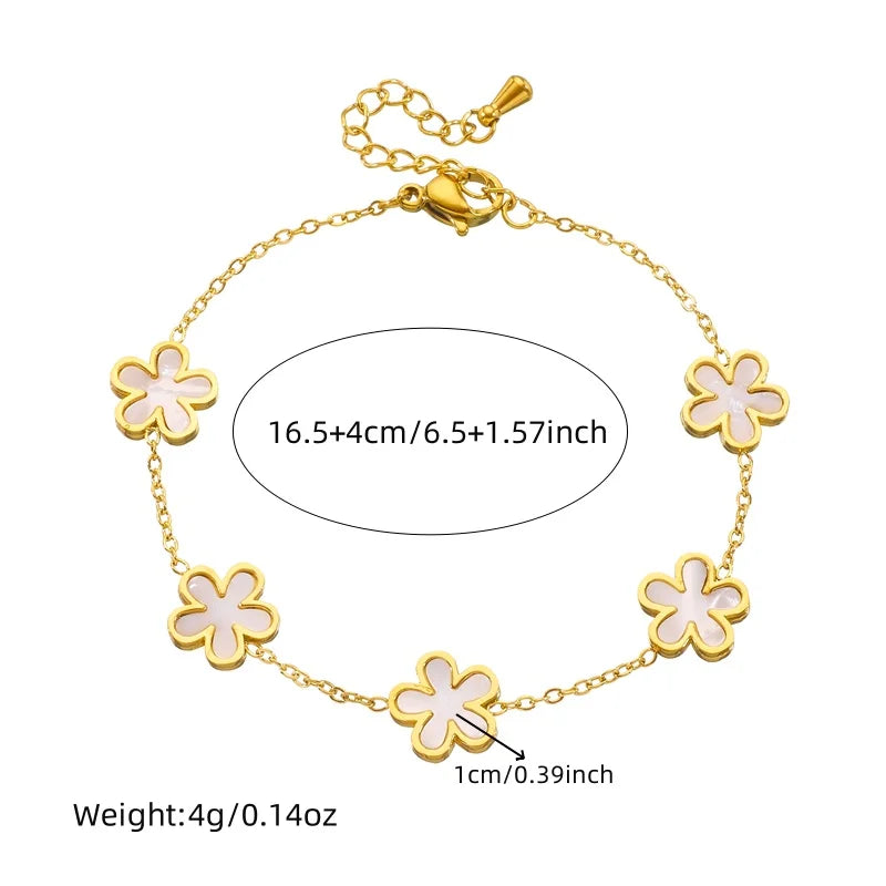 Plant Motif Charm Bracelet